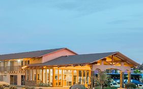 Days Inn By Wyndham Modesto